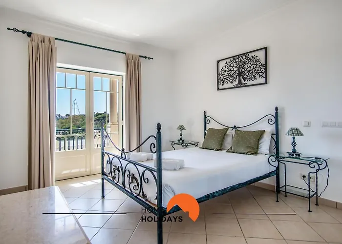 #182 T1 Pedra Dos Bicos By Holidays Apartment Albufeira