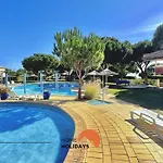 #182 T1 Pedra Dos Bicos By Holidays Διαμέρισμα